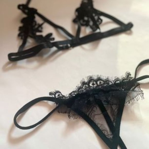 BLACK LACY LINGERIE SET WITH FLOWERS SHEER MESH SIZE SMALL - Picture 6 of 6